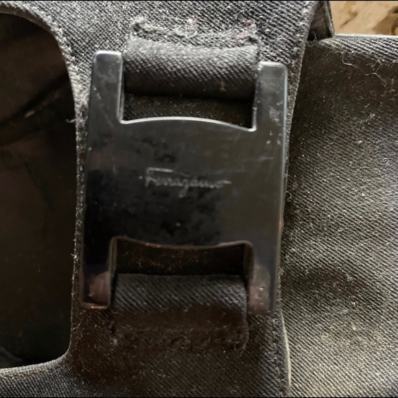 Salvatore Ferragamo slide with open toe - Picture 2 of 4